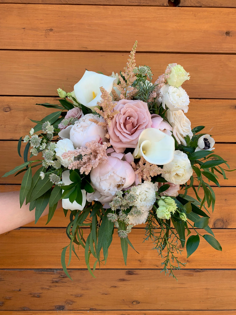 Bridal Bouquet – Bills House of Flowers